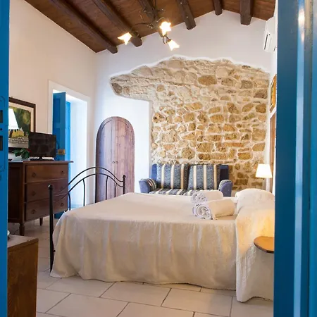 Case Passamonte Agriturismo Resort & Rooms Chiaramonte Gulfi Extérieur photo